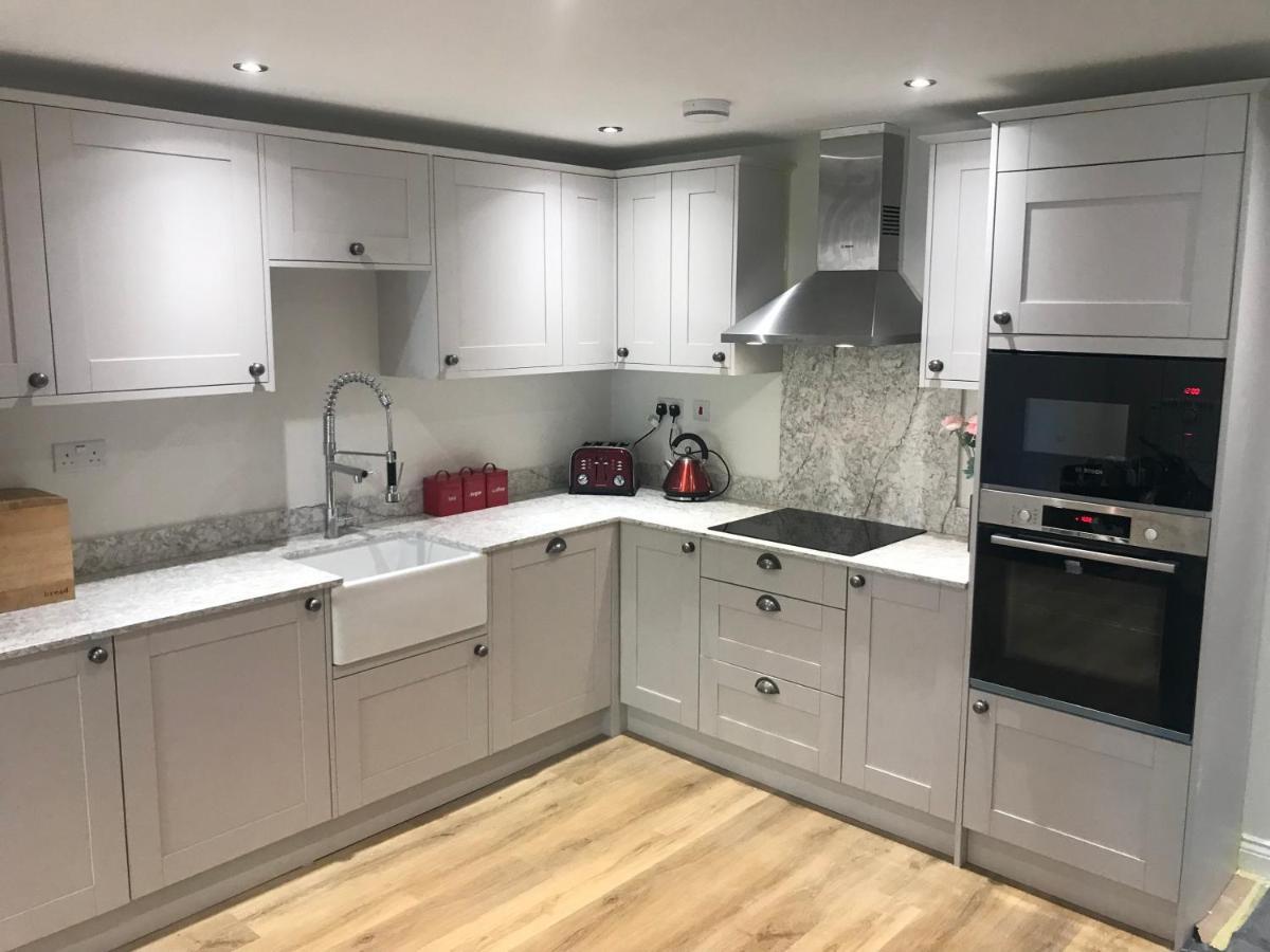 Heart Of Henley 1 & 2 Bedroom Apartments 外观 照片