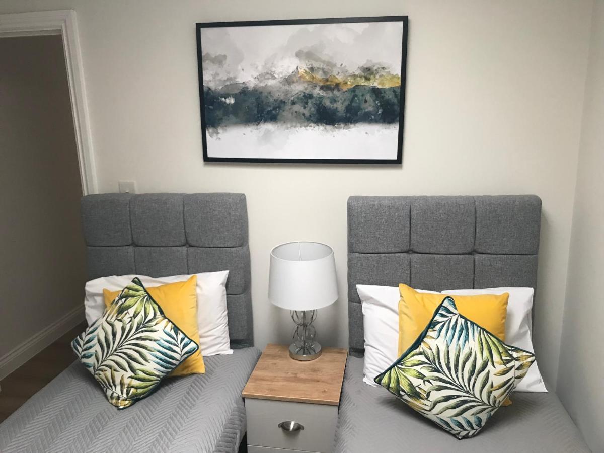 Heart Of Henley 1 & 2 Bedroom Apartments 外观 照片