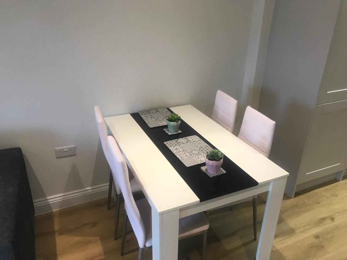 Heart Of Henley 1 & 2 Bedroom Apartments 外观 照片